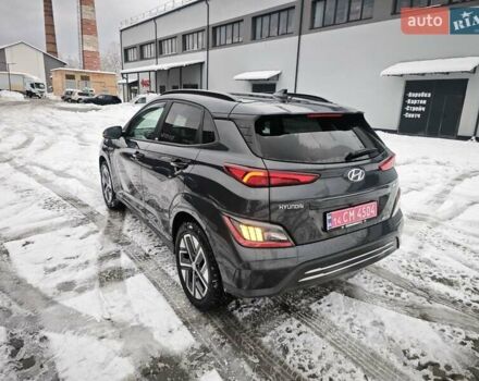 Серый Хендай Kona, объемом двигателя 0 л и пробегом 50 тыс. км за 17650 $, фото 8 на Automoto.ua
