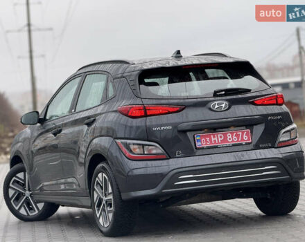 Серый Хендай Kona, объемом двигателя 0 л и пробегом 52 тыс. км за 17299 $, фото 75 на Automoto.ua