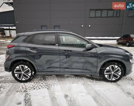 Серый Хендай Kona, объемом двигателя 0 л и пробегом 50 тыс. км за 17650 $, фото 18 на Automoto.ua