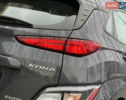 Серый Хендай Kona, объемом двигателя 0 л и пробегом 52 тыс. км за 17299 $, фото 35 на Automoto.ua