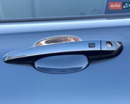 Серый Хендай Kona, объемом двигателя 0 л и пробегом 113 тыс. км за 17200 $, фото 10 на Automoto.ua