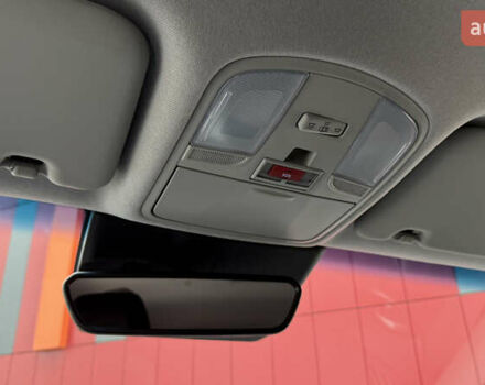 Серый Хендай Kona, объемом двигателя 0 л и пробегом 50 тыс. км за 18500 $, фото 65 на Automoto.ua