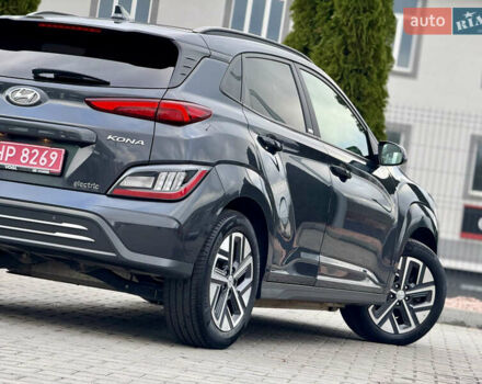 Серый Хендай Kona, объемом двигателя 0 л и пробегом 56 тыс. км за 17299 $, фото 20 на Automoto.ua