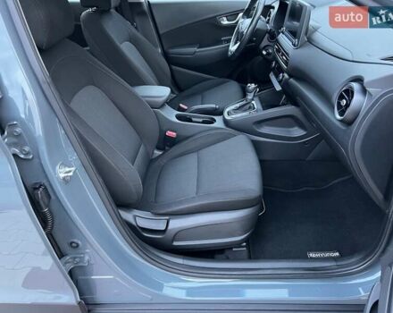 Сірий Хендай Kona, об'ємом двигуна 1.6 л та пробігом 53 тис. км за 18900 $, фото 56 на Automoto.ua