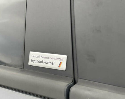 Серый Хендай Kona, объемом двигателя 0 л и пробегом 39 тыс. км за 16999 $, фото 12 на Automoto.ua