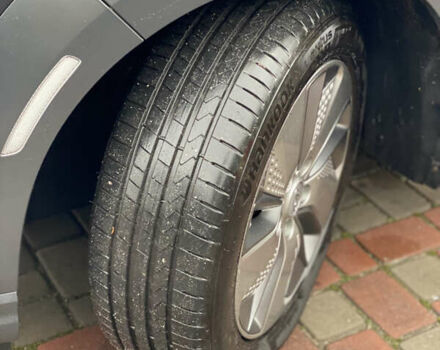 Серый Хендай Kona, объемом двигателя 0 л и пробегом 78 тыс. км за 17999 $, фото 8 на Automoto.ua