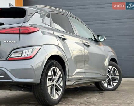 Серый Хендай Kona, объемом двигателя 0 л и пробегом 40 тыс. км за 15999 $, фото 15 на Automoto.ua