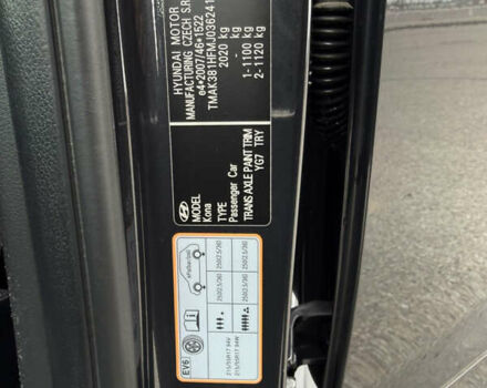 Серый Хендай Kona, объемом двигателя 0 л и пробегом 39 тыс. км за 16999 $, фото 38 на Automoto.ua