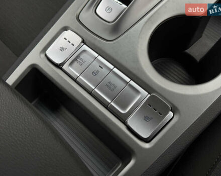 Серый Хендай Kona, объемом двигателя 0 л и пробегом 52 тыс. км за 17299 $, фото 50 на Automoto.ua