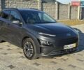 Серый Хендай Kona, объемом двигателя 0 л и пробегом 51 тыс. км за 16999 $, фото 1 на Automoto.ua