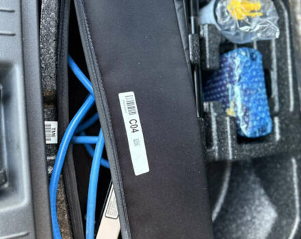 Серый Хендай Kona, объемом двигателя 0 л и пробегом 42 тыс. км за 17900 $, фото 25 на Automoto.ua