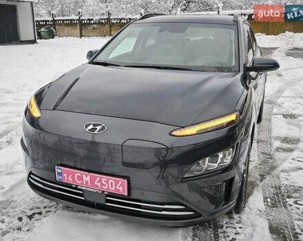 Серый Хендай Kona, объемом двигателя 0 л и пробегом 50 тыс. км за 17650 $, фото 2 на Automoto.ua