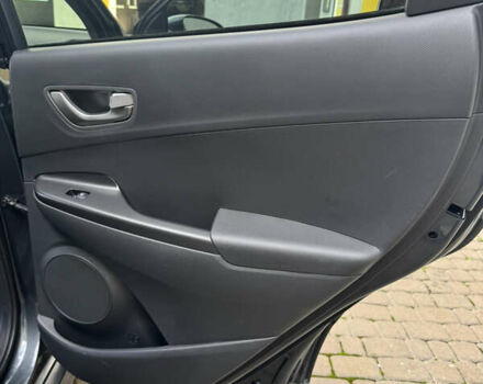 Сірий Хендай Kona, об'ємом двигуна 0 л та пробігом 19 тис. км за 17400 $, фото 21 на Automoto.ua