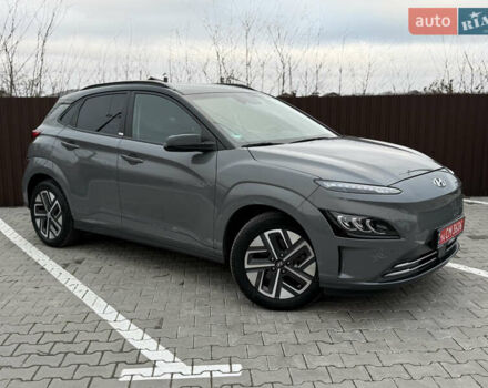 Сірий Хендай Kona, об'ємом двигуна 0 л та пробігом 88 тис. км за 17600 $, фото 4 на Automoto.ua