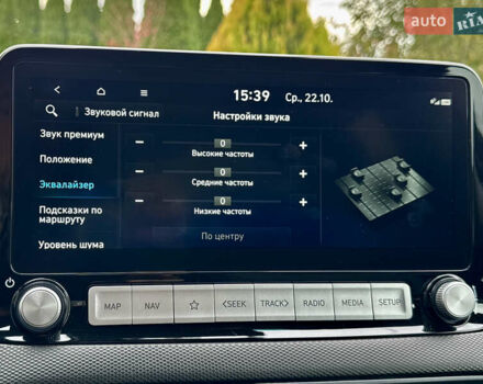 Серый Хендай Kona, объемом двигателя 0 л и пробегом 82 тыс. км за 17888 $, фото 95 на Automoto.ua