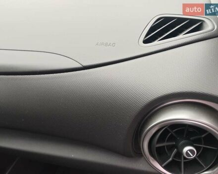 Серый Хендай Kona, объемом двигателя 0 л и пробегом 50 тыс. км за 17650 $, фото 67 на Automoto.ua