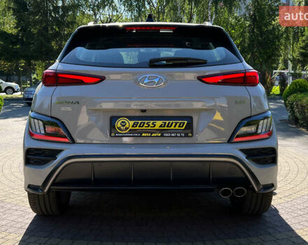 Сірий Хендай Kona, об'ємом двигуна 1.6 л та пробігом 17 тис. км за 25750 $, фото 5 на Automoto.ua