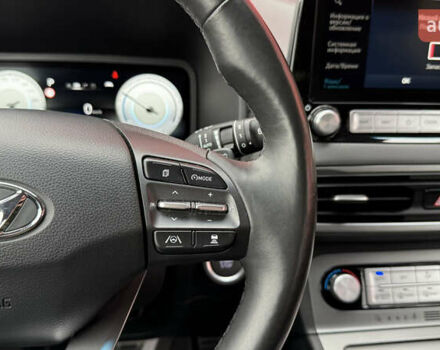 Серый Хендай Kona, объемом двигателя 0 л и пробегом 50 тыс. км за 18500 $, фото 26 на Automoto.ua