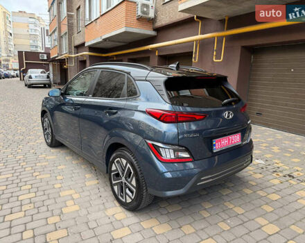 Сірий Хендай Kona, об'ємом двигуна 0 л та пробігом 72 тис. км за 17700 $, фото 5 на Automoto.ua