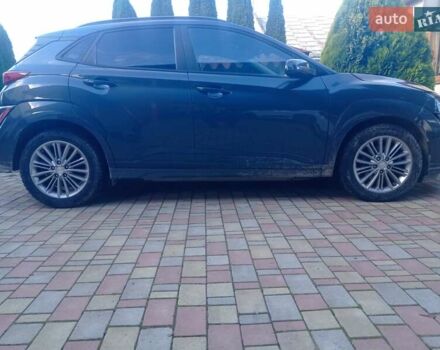 Серый Хендай Kona, объемом двигателя 0 л и пробегом 75 тыс. км за 17435 $, фото 10 на Automoto.ua