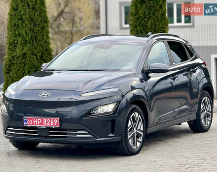 Серый Хендай Kona, объемом двигателя 0 л и пробегом 56 тыс. км за 17299 $, фото 29 на Automoto.ua