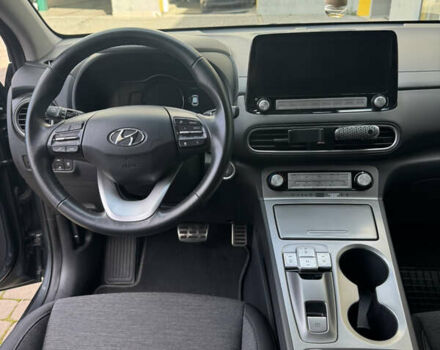 Сірий Хендай Kona, об'ємом двигуна 0 л та пробігом 19 тис. км за 17400 $, фото 27 на Automoto.ua