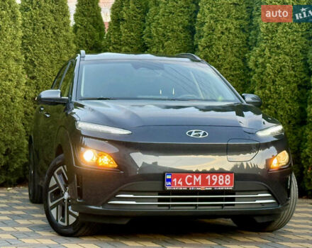 Сірий Хендай Kona, об'ємом двигуна 0 л та пробігом 19 тис. км за 18200 $, фото 1 на Automoto.ua