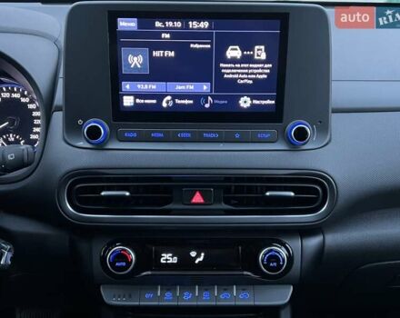 Сірий Хендай Kona, об'ємом двигуна 1.6 л та пробігом 53 тис. км за 18900 $, фото 46 на Automoto.ua