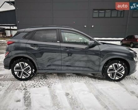 Серый Хендай Kona, объемом двигателя 0 л и пробегом 50 тыс. км за 17650 $, фото 17 на Automoto.ua