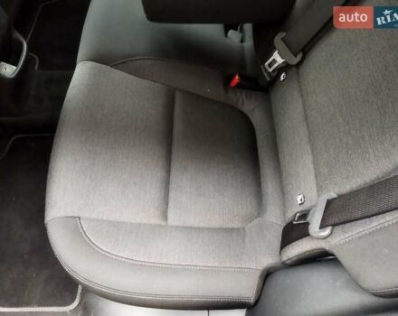 Серый Хендай Kona, объемом двигателя 0 л и пробегом 30 тыс. км за 15999 $, фото 26 на Automoto.ua