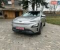 Серый Хендай Kona, объемом двигателя 0 л и пробегом 61 тыс. км за 17900 $, фото 4 на Automoto.ua
