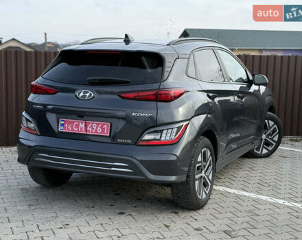 Серый Хендай Kona, объемом двигателя 0 л и пробегом 41 тыс. км за 18000 $, фото 10 на Automoto.ua