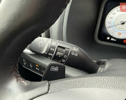 Серый Хендай Kona, объемом двигателя 0 л и пробегом 50 тыс. км за 18500 $, фото 27 на Automoto.ua