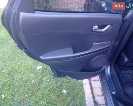 Серый Хендай Kona, объемом двигателя 0 л и пробегом 75 тыс. км за 17435 $, фото 17 на Automoto.ua