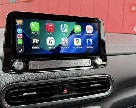 Серый Хендай Kona, объемом двигателя 0 л и пробегом 50 тыс. км за 18500 $, фото 32 на Automoto.ua