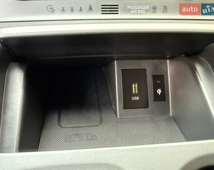 Сірий Хендай Kona, об'ємом двигуна 0 л та пробігом 72 тис. км за 17700 $, фото 30 на Automoto.ua