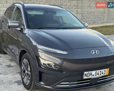 Серый Хендай Kona, объемом двигателя 0 л и пробегом 51 тыс. км за 16999 $, фото 27 на Automoto.ua