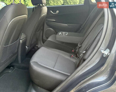 Сірий Хендай Kona, об'ємом двигуна 0 л та пробігом 19 тис. км за 18200 $, фото 34 на Automoto.ua