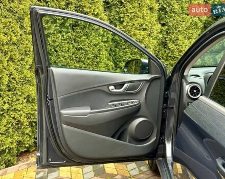 Серый Хендай Kona, объемом двигателя 0 л и пробегом 24 тыс. км за 16800 $, фото 14 на Automoto.ua