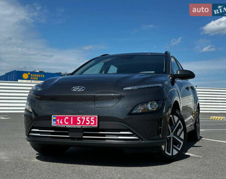 Сірий Хендай Kona, об'ємом двигуна 0 л та пробігом 38 тис. км за 17888 $, фото 1 на Automoto.ua