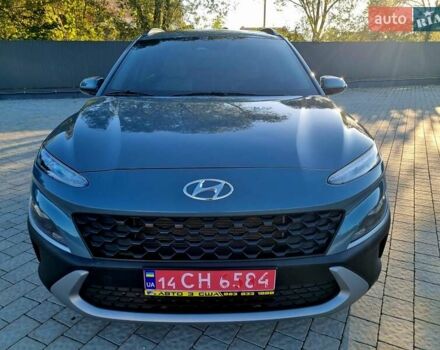 Серый Хендай Kona, объемом двигателя 2 л и пробегом 69 тыс. км за 17800 $, фото 1 на Automoto.ua