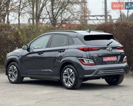 Сірий Хендай Kona, об'ємом двигуна 0 л та пробігом 59 тис. км за 16900 $, фото 14 на Automoto.ua