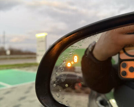 Серый Хендай Kona, объемом двигателя 0 л и пробегом 118 тыс. км за 18999 $, фото 14 на Automoto.ua