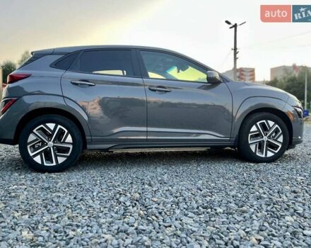 Серый Хендай Kona, объемом двигателя 0 л и пробегом 34 тыс. км за 20999 $, фото 19 на Automoto.ua