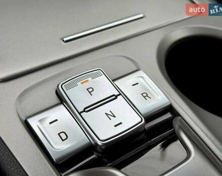 Серый Хендай Kona, объемом двигателя 0 л и пробегом 24 тыс. км за 16800 $, фото 33 на Automoto.ua