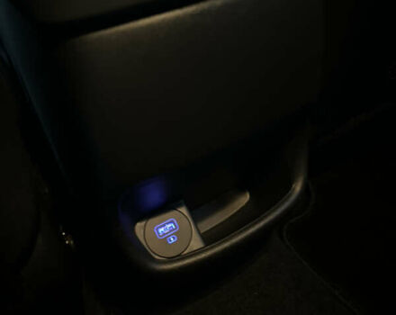 Сірий Хендай Kona, об'ємом двигуна 0 л та пробігом 57 тис. км за 17700 $, фото 18 на Automoto.ua