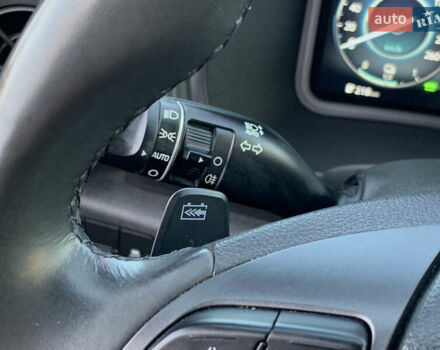 Серый Хендай Kona, объемом двигателя 0 л и пробегом 35 тыс. км за 17999 $, фото 52 на Automoto.ua