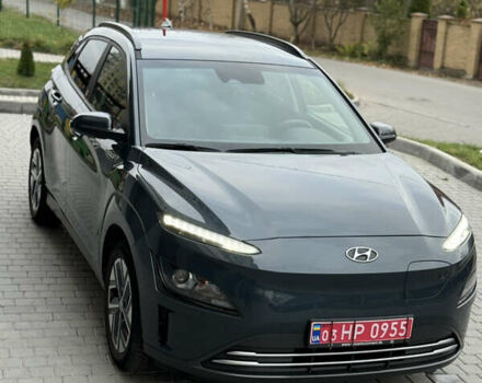Серый Хендай Kona, объемом двигателя 0 л и пробегом 53 тыс. км за 17400 $, фото 7 на Automoto.ua
