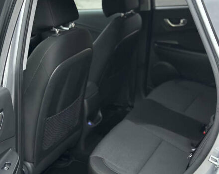 Сірий Хендай Kona, об'ємом двигуна 0 л та пробігом 57 тис. км за 17900 $, фото 26 на Automoto.ua