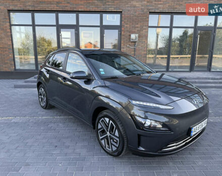 Серый Хендай Kona, объемом двигателя 0 л и пробегом 43 тыс. км за 16900 $, фото 18 на Automoto.ua